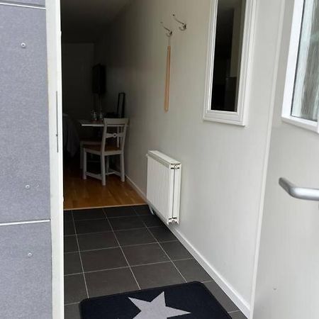 Modernt Boende Med God Tillgaenglighet. Alingsas Bagian luar foto